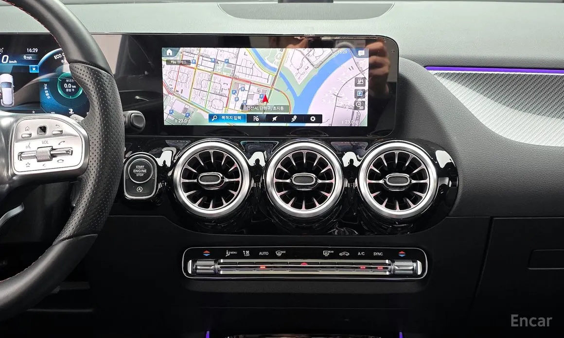 Mercedes-Benz GLA-Class 2020 GLA250 4MATIC