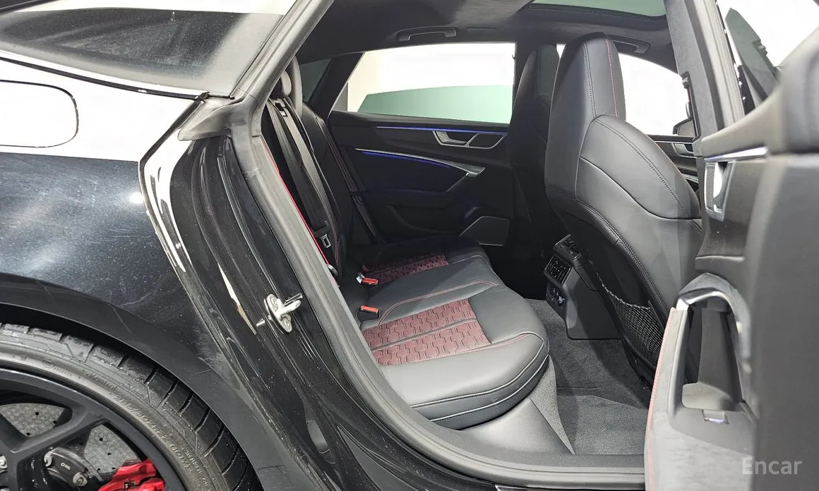 Audi RS 7 2021 4.0 TFSI Quattro Performance