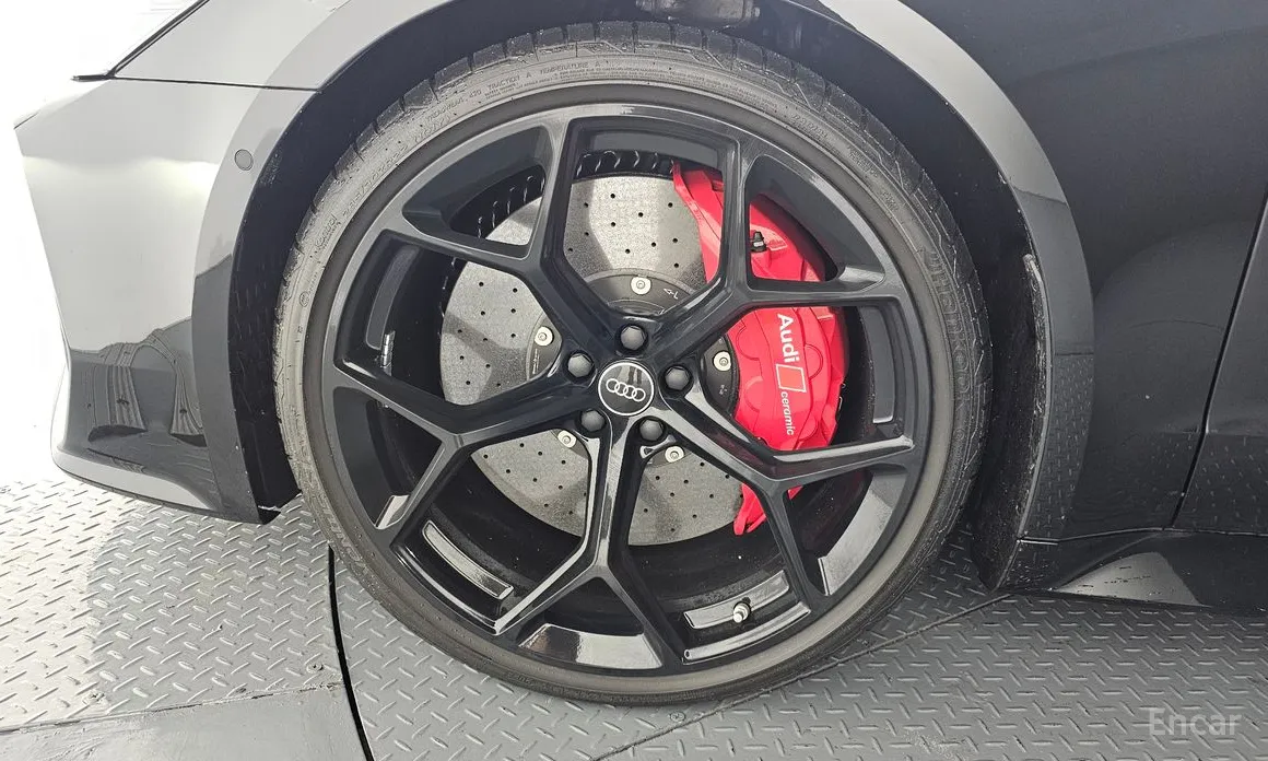 Audi RS 7 2021 4.0 TFSI Quattro Performance