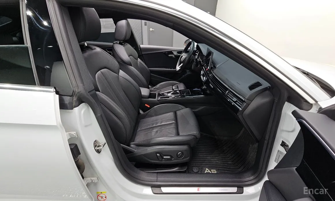 Audi A5 2017 40 TFSI Quattro Premium Sportback