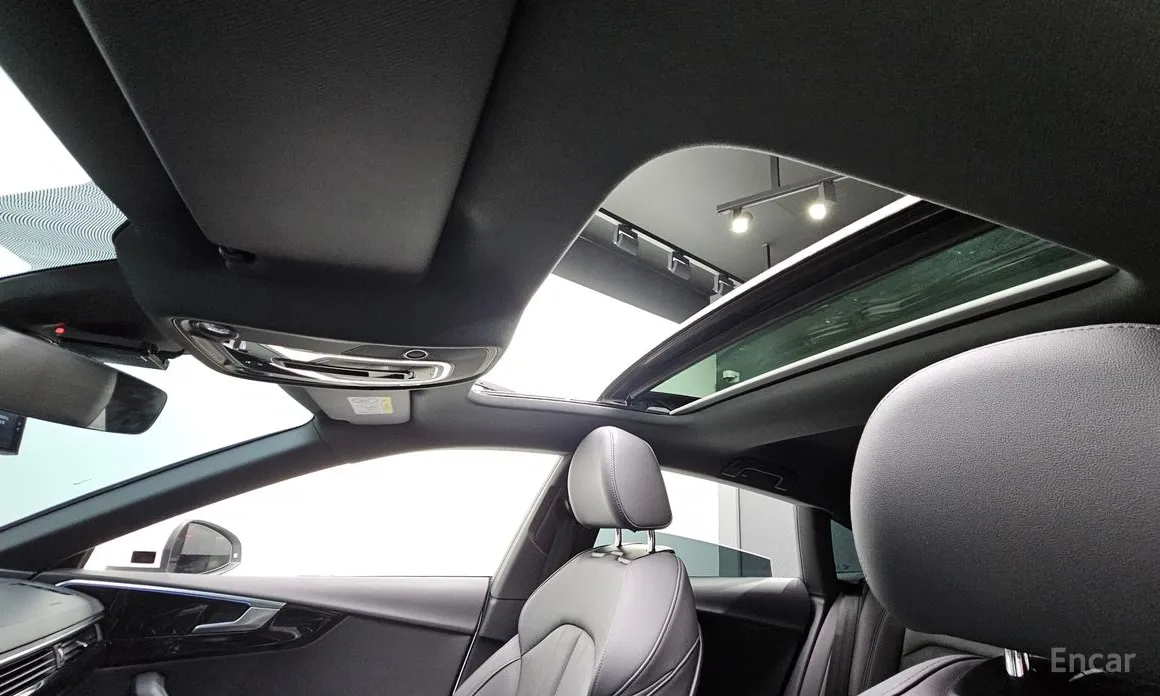 Audi A5 2017 40 TFSI Quattro Premium Sportback