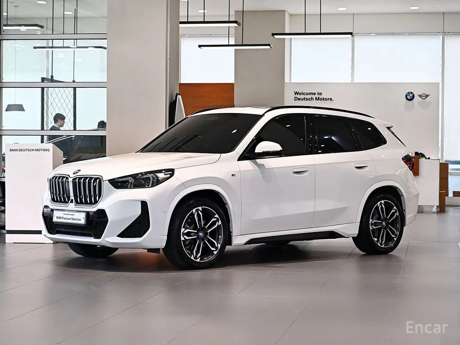 BMW iX1 2023 xDrive 30 M Sport