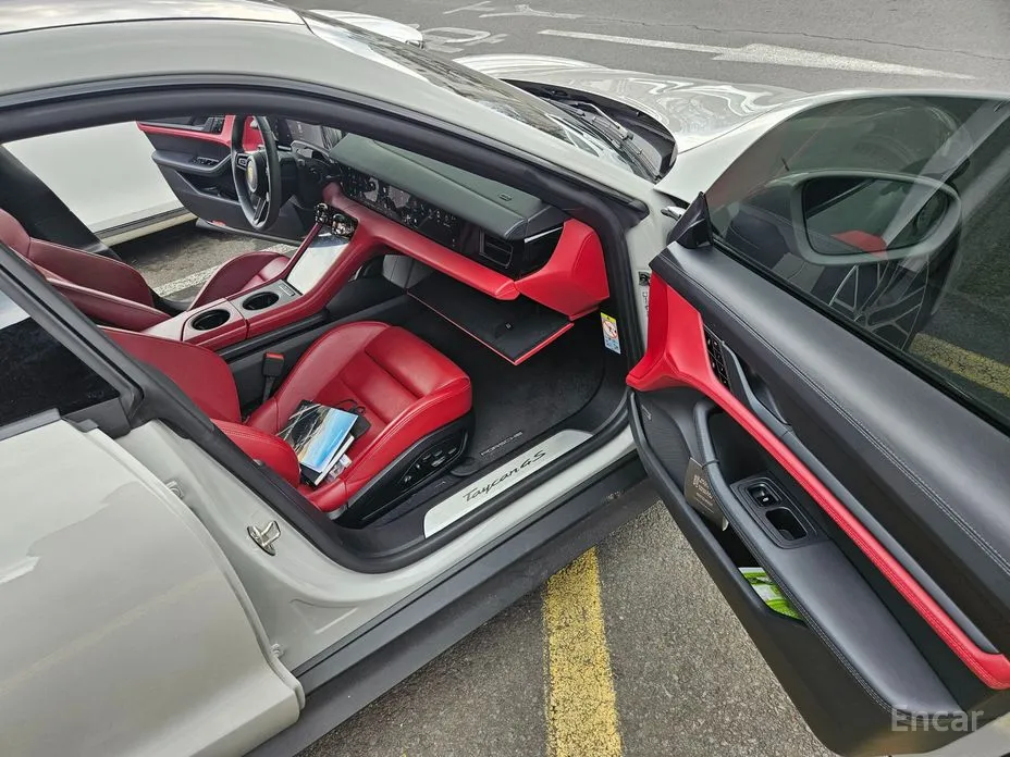 Porsche Taycan 2020 4S