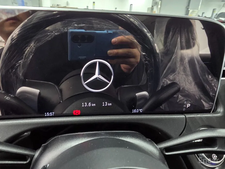 Mercedes-Benz E-Class 2024 E220d 4MATIC Exclusive