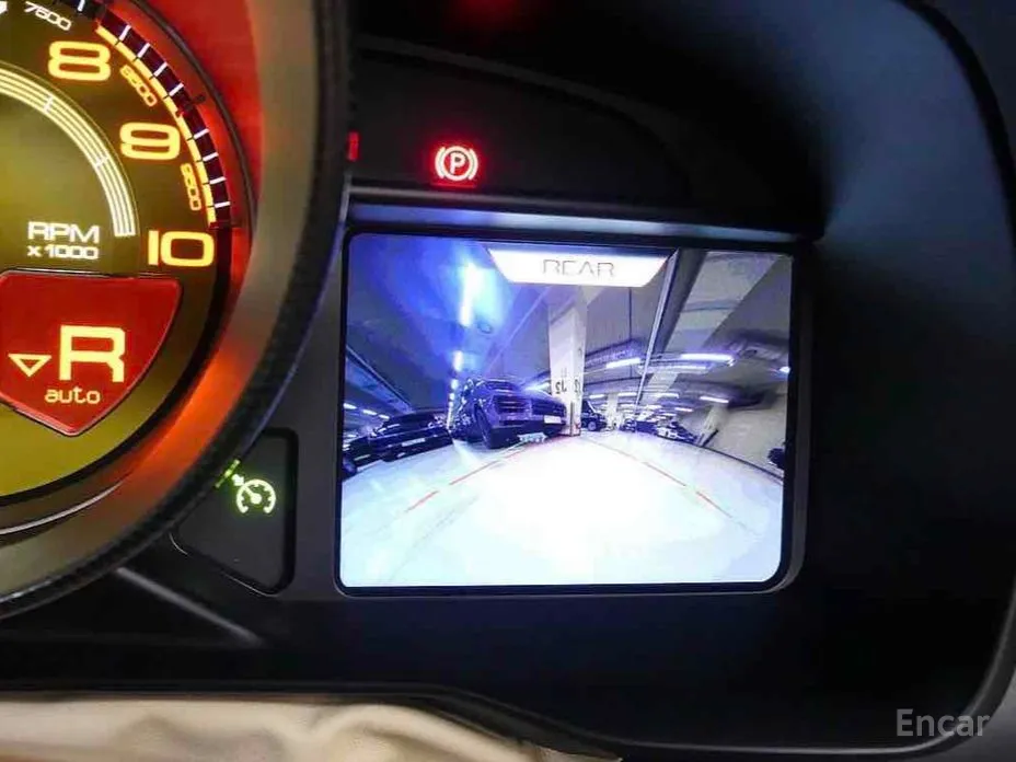 Ferrari F8 2019 3.9 V8