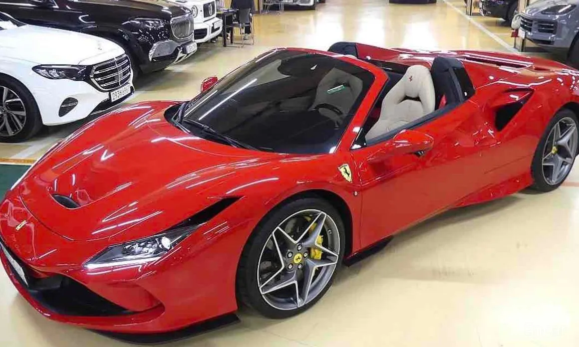 Ferrari F8 2019 3.9 V8