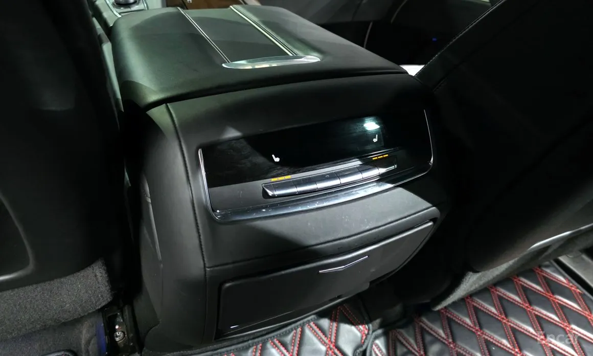 Cadillac Escalade 2021 6.2