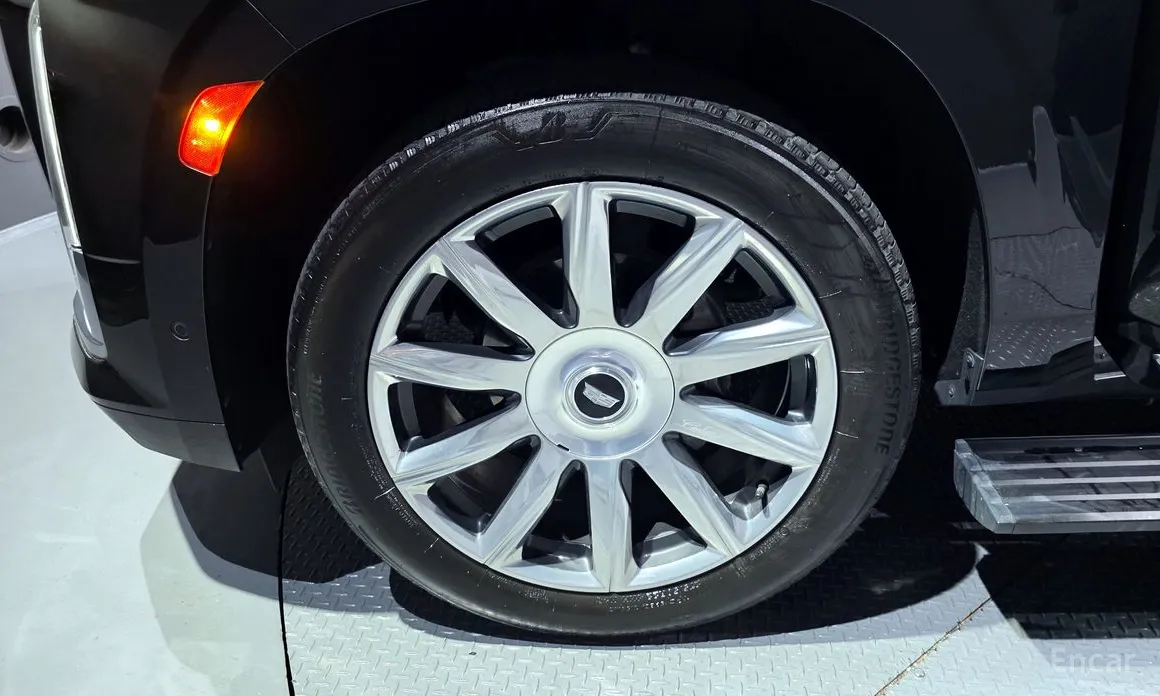 Cadillac Escalade 2021 6.2