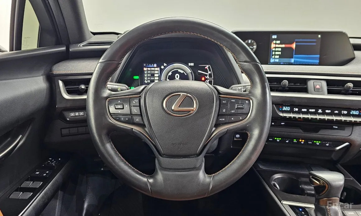 Lexus UX 2019 2.0 2WD