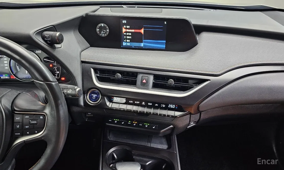 Lexus UX 2019 2.0 2WD