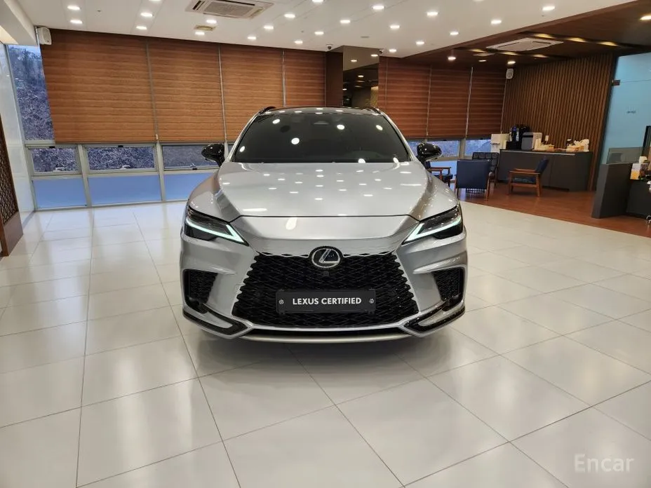Lexus RX 2023 F-Sport
