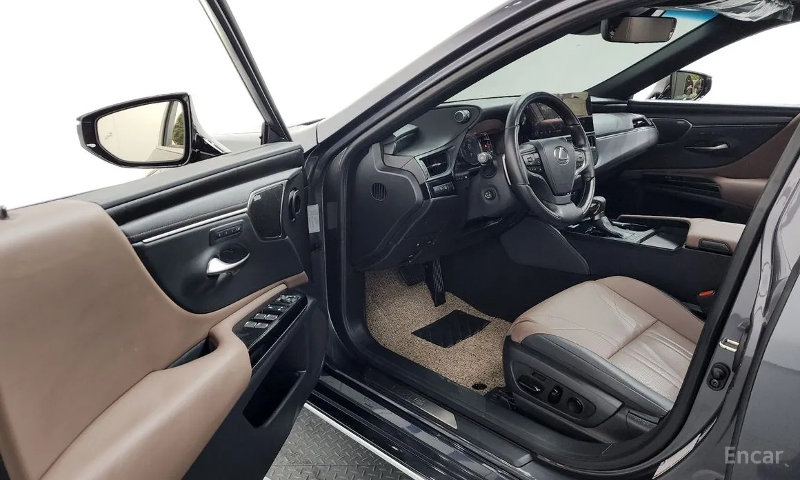 Lexus ES 2018 Executive