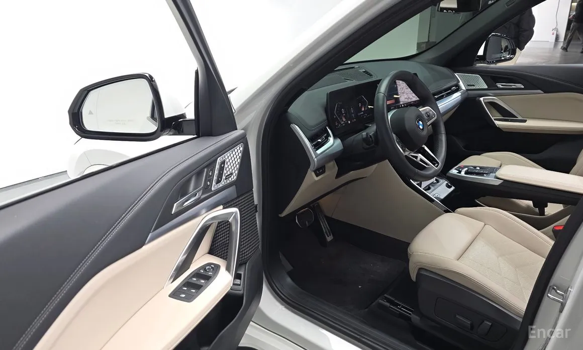 BMW X1 2023 xDrive 20i M Sport