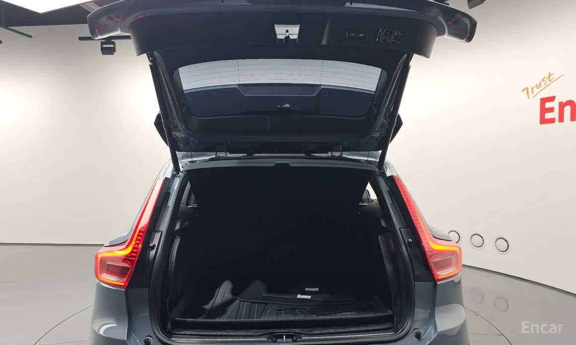 Volvo XC40 2018 B4 Inscription