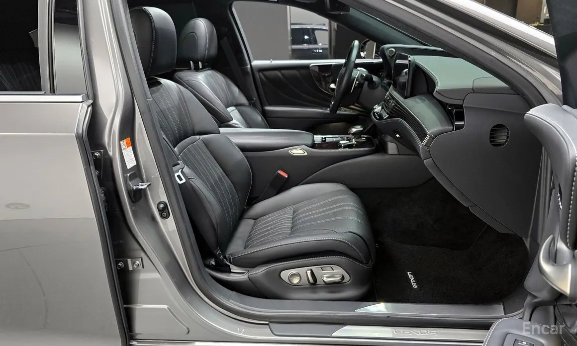 Lexus LS 2018 3.5 Luxury AWD