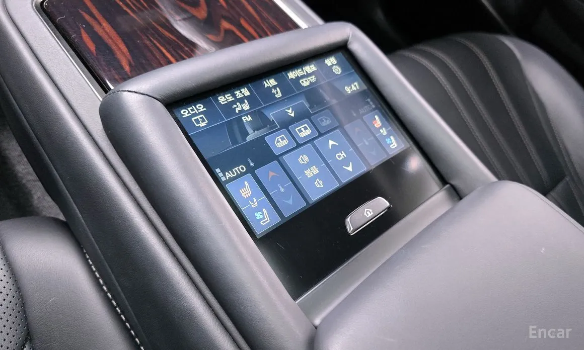 Lexus LS 2018 3.5 Luxury AWD