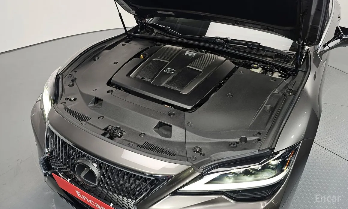 Lexus LS 2018 3.5 Luxury AWD