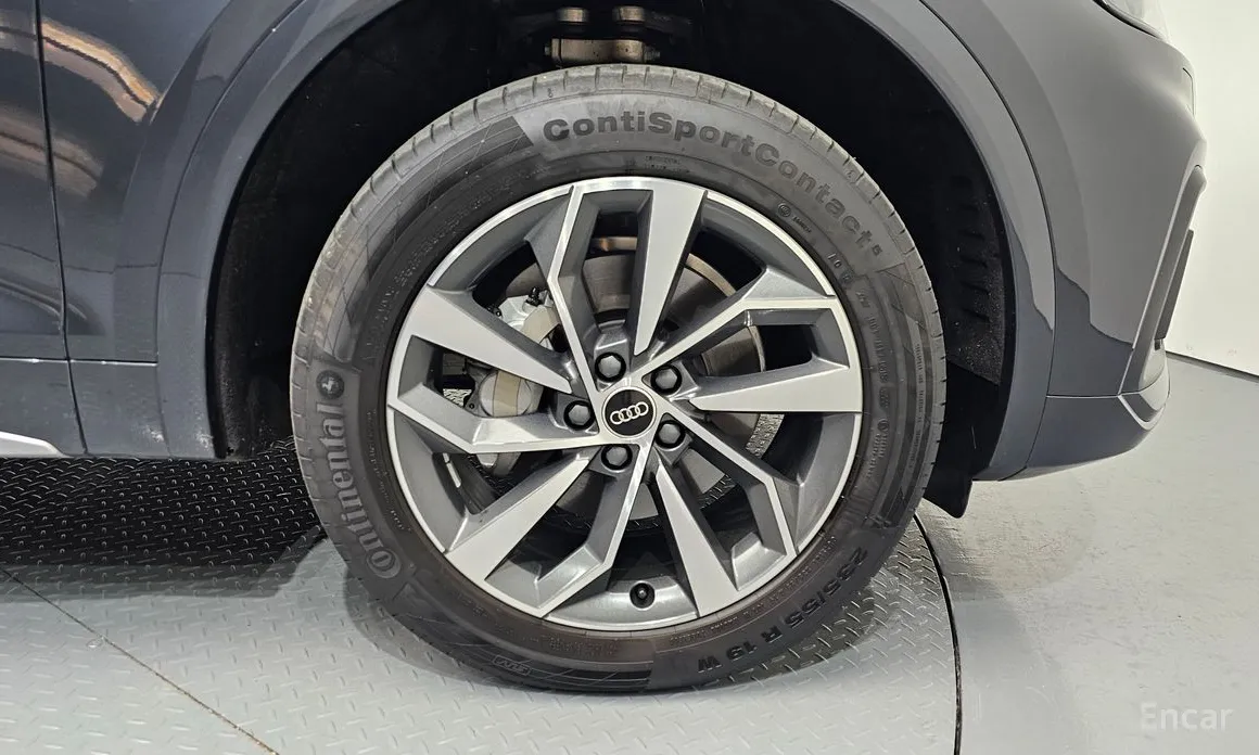 Audi Q5 2017 45 TFSI Quattro Sportback