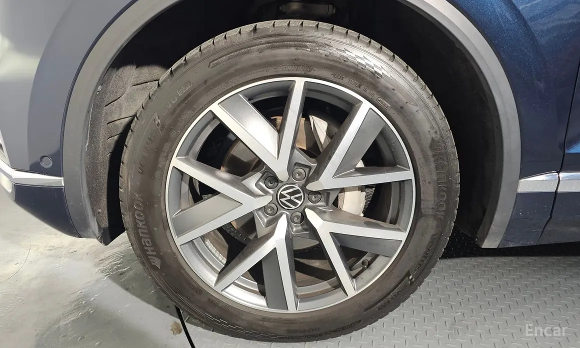 2019 Volkswagen Touareg