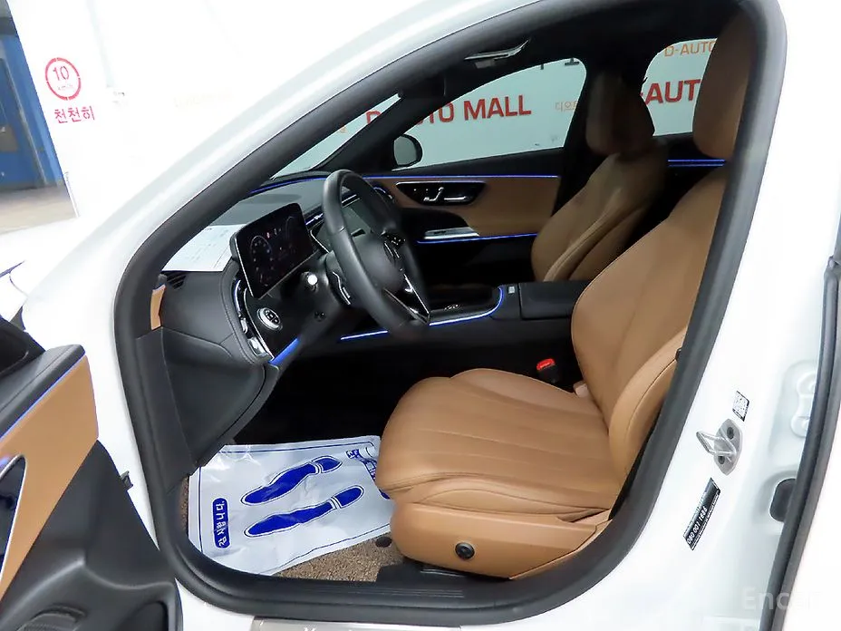 Mercedes-Benz E-Class 2024 E200 Avantgarde