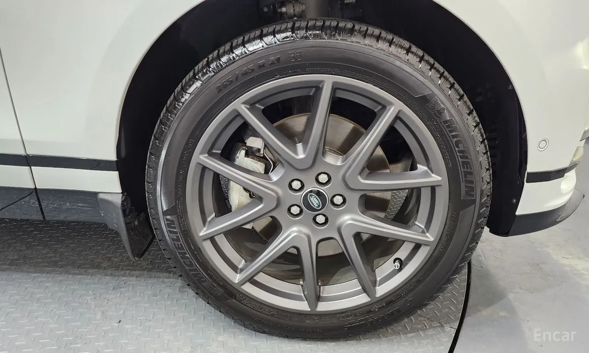 Land Rover Range Rover Velar 2017 3.0 P400 Dynamic HSE