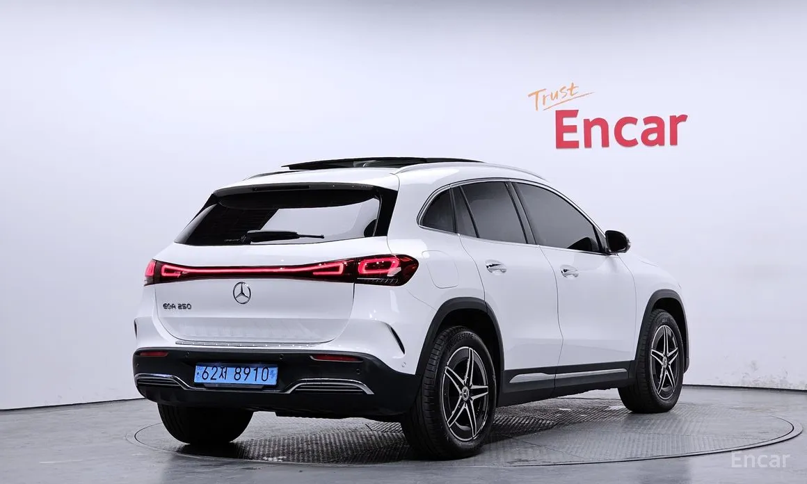 Mercedes-Benz EQA 2021 EQA250 AMG Line