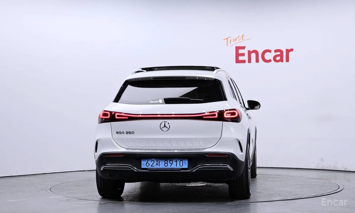 Mercedes-Benz EQA 2021 EQA250 AMG Line
