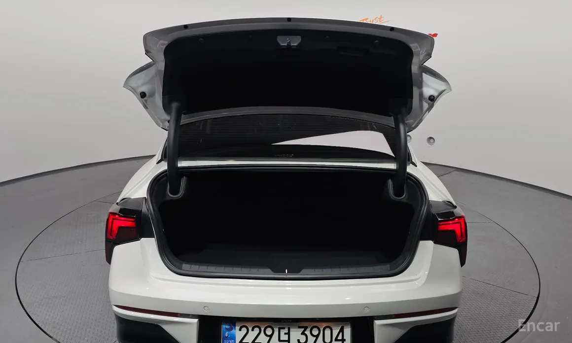 Kia K5 2023 Noblesse