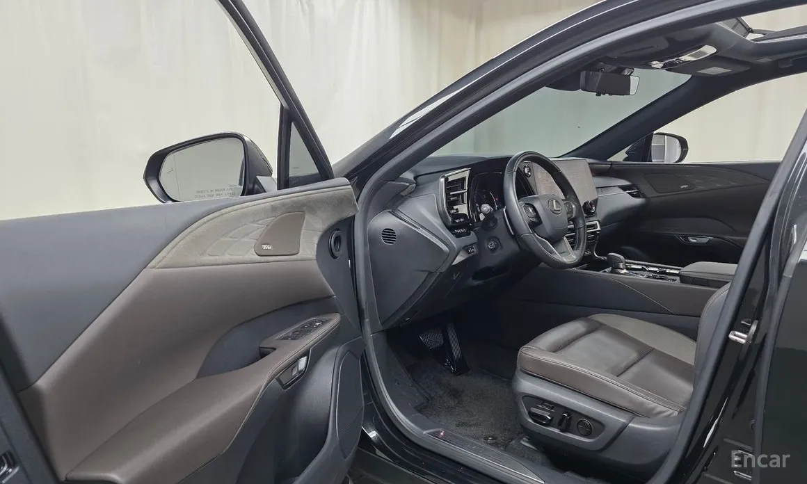 Lexus RX 2023 Luxury