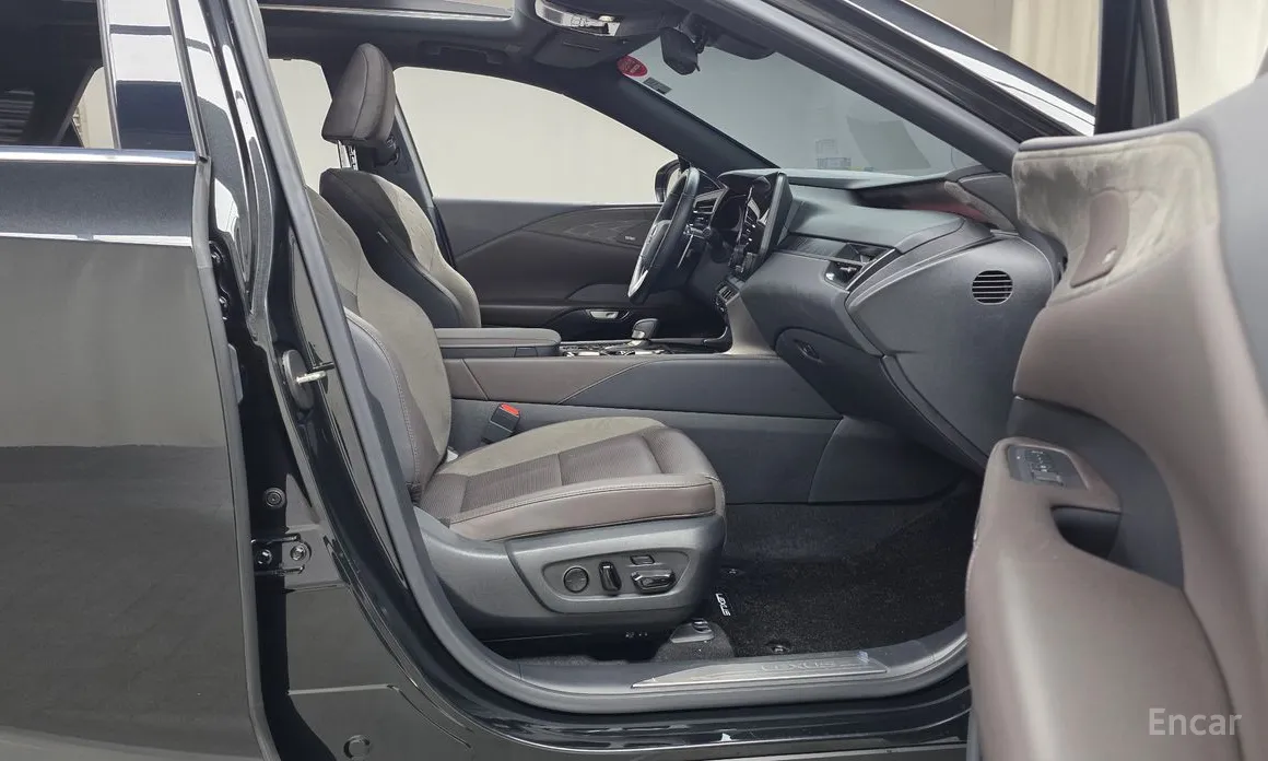 Lexus RX 2023 Luxury