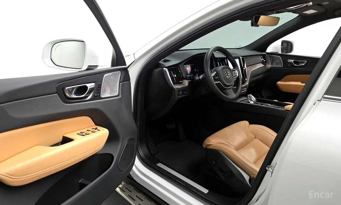 Volvo XC60 2017 B5 Inscription