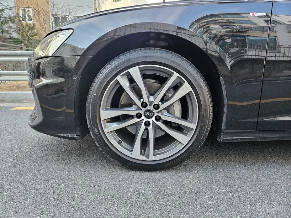 Audi A6 2019 45 TFSI Quattro Premium