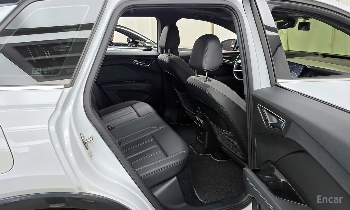 Audi Q4 e-tron 2022 40 Premium