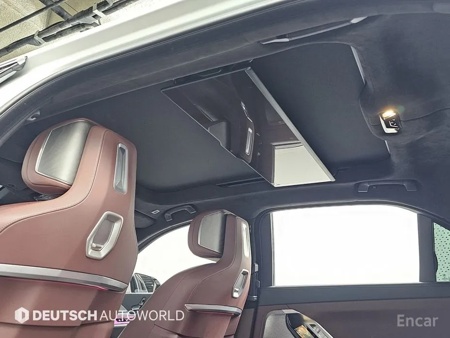 BMW 7 Series 2022 740i sDrive Design Pure Excellence