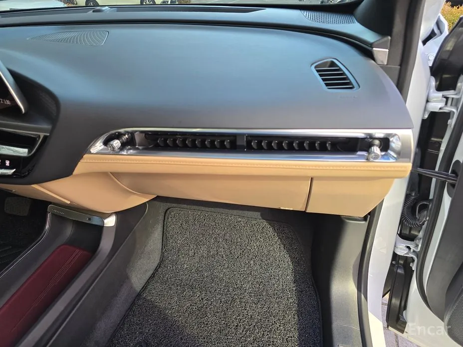 Cadillac Lyriq 2024 Sport