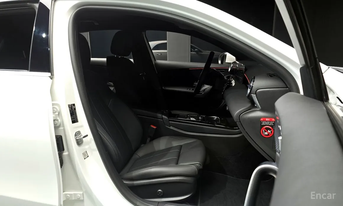 Mercedes-Benz A-Class 2019 A220 Hatchback