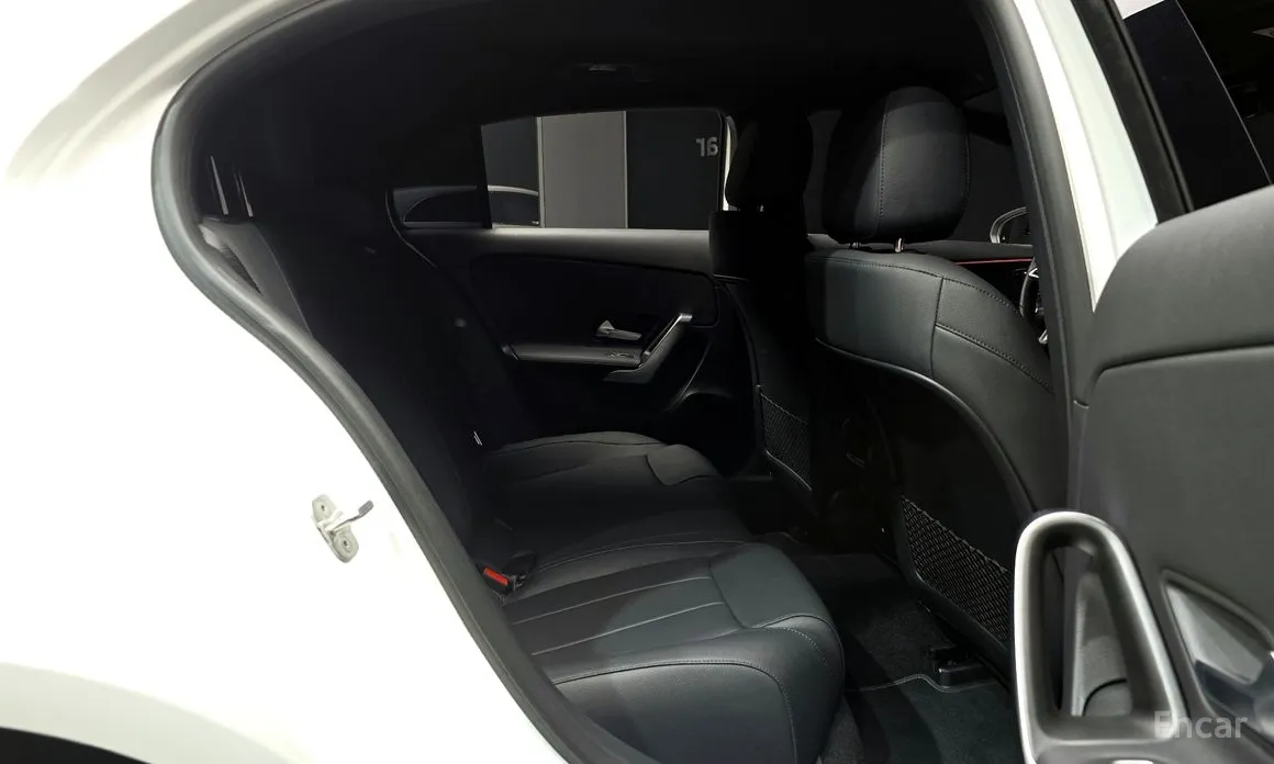 Mercedes-Benz A-Class 2019 A220 Hatchback