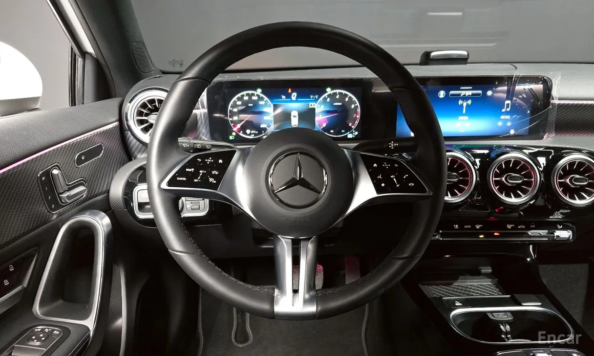 Mercedes-Benz A-Class 2019 A220 Hatchback