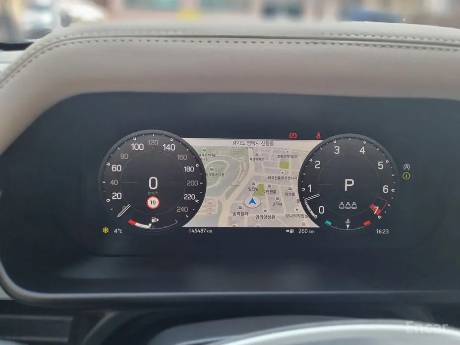 Land Rover Defender 2020 110 P300 X-Dynamic SE