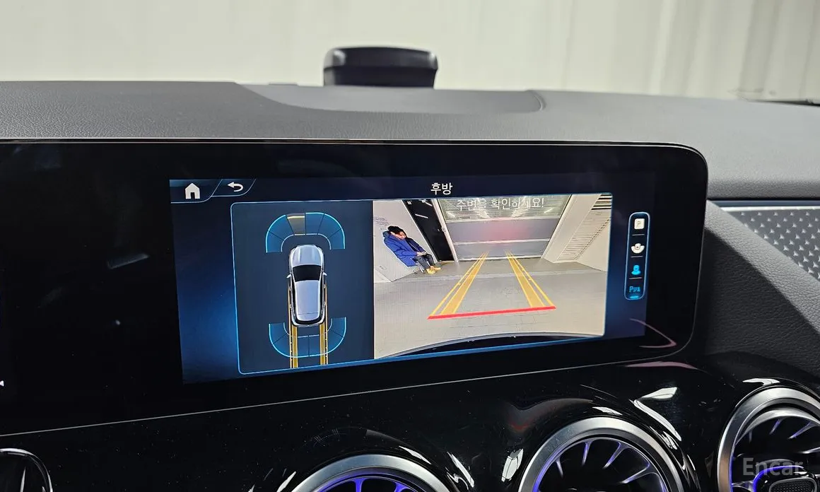 Mercedes-Benz GLA-Class 2020 GLA250 4MATIC