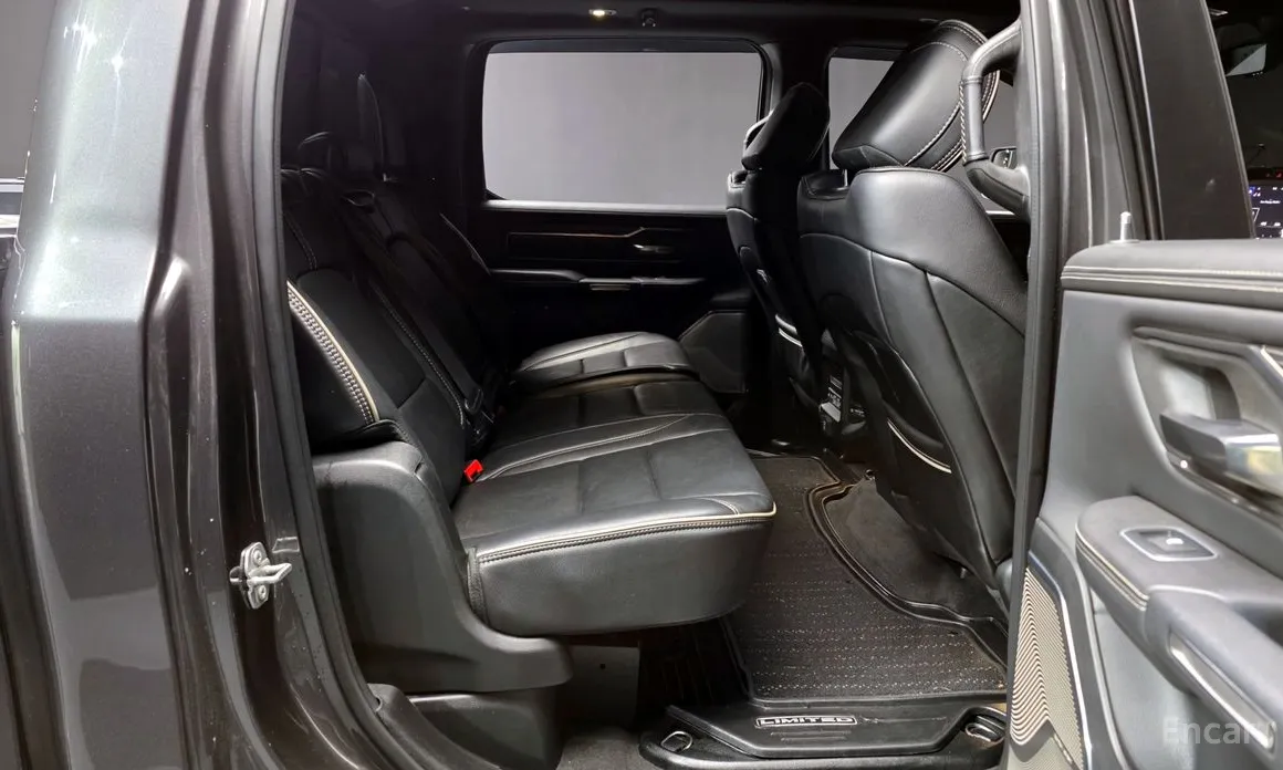 Dodge Ram Pickup 1981 5.7