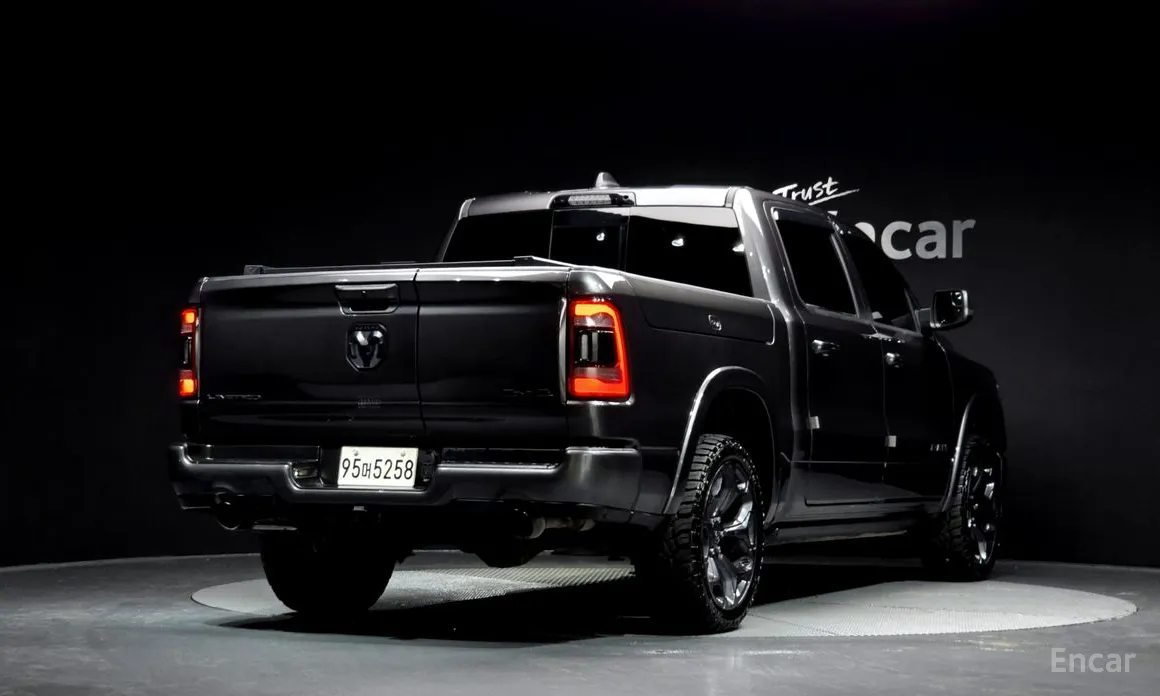 Dodge Ram Pickup 1981 5.7