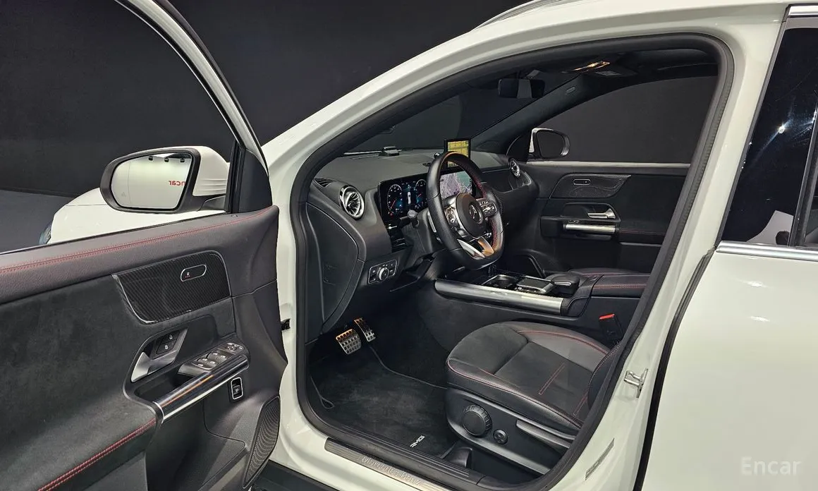 Mercedes-Benz GLA-Class 2020 GLA250 4MATIC