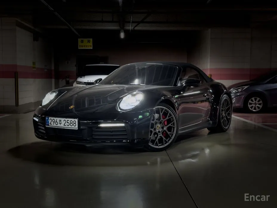 Porsche 911 2019 Carrera S Cabriolet