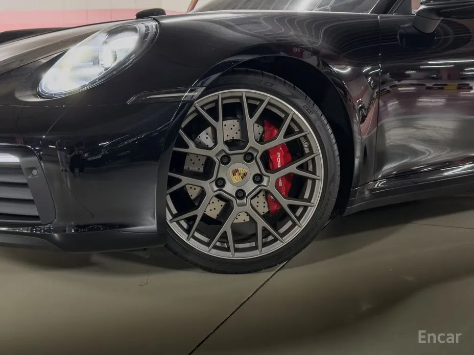 Porsche 911 2019 Carrera S Cabriolet