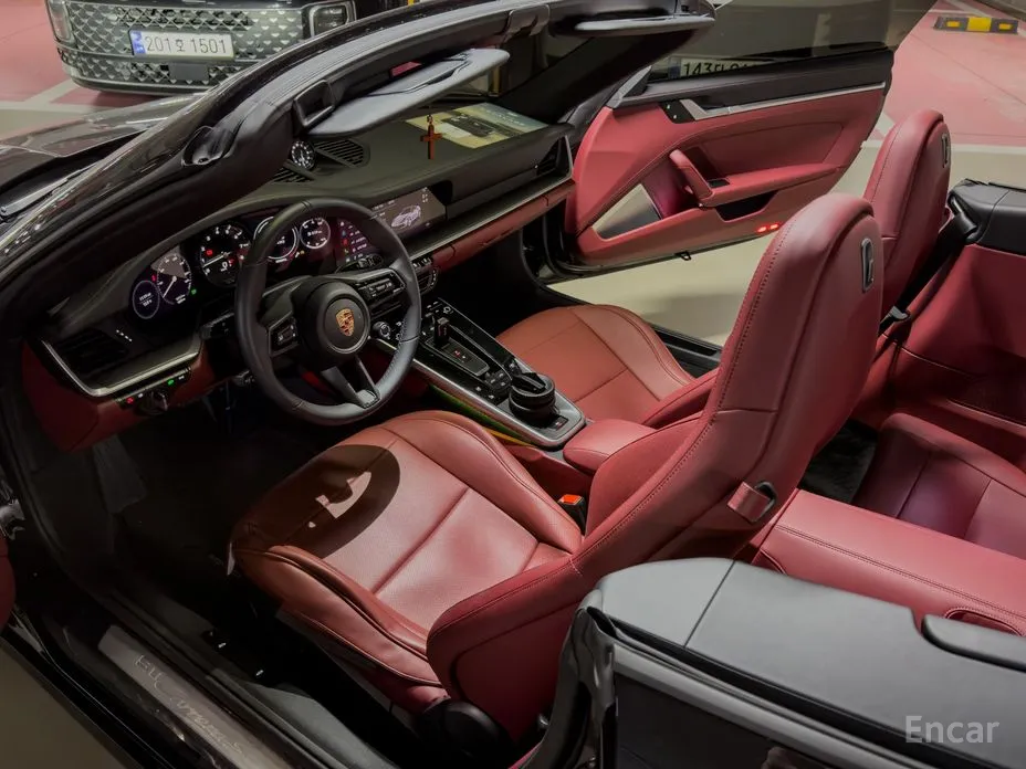 Porsche 911 2019 Carrera S Cabriolet