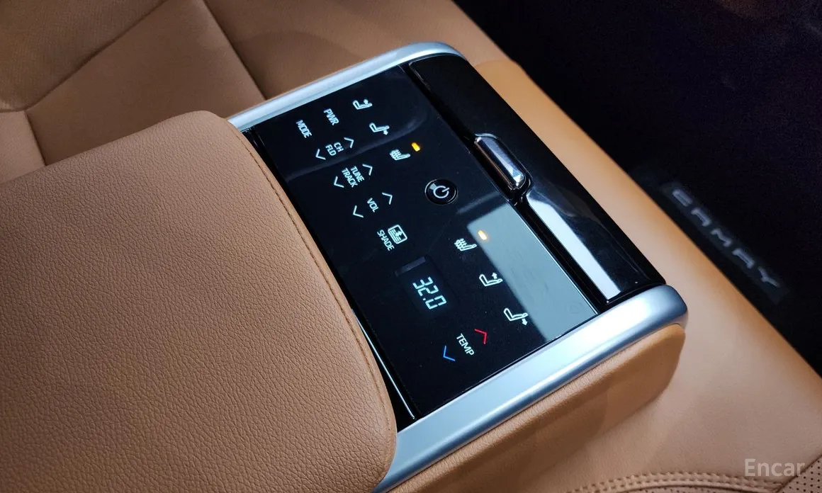 Toyota Camry 2024 2.5 XLE Premium Hybrid