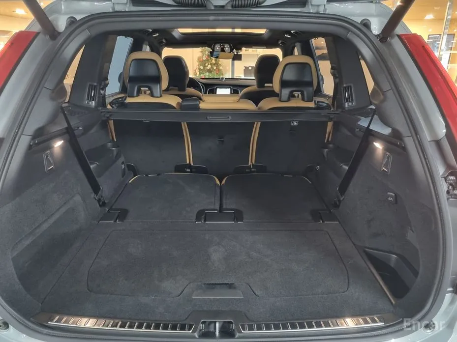 Volvo XC90 2016 B6 Ultra Bright