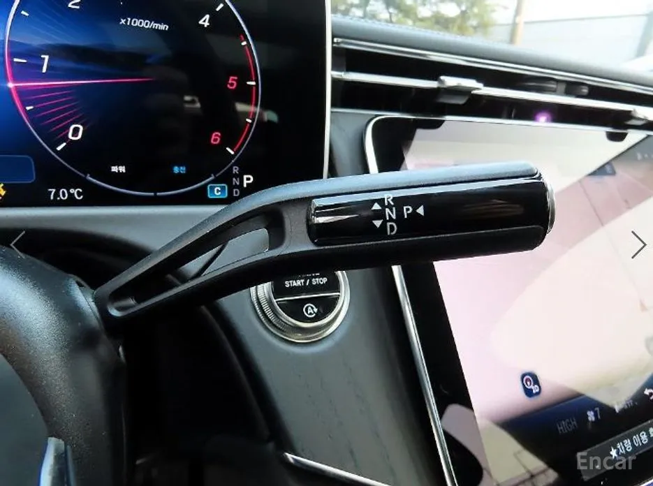 Mercedes-Benz E-Class 2024 E220d 4MATIC Exclusive