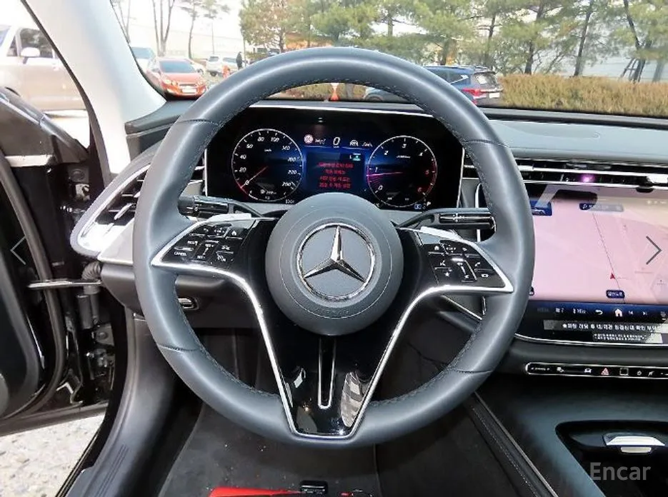 Mercedes-Benz E-Class 2024 E220d 4MATIC Exclusive